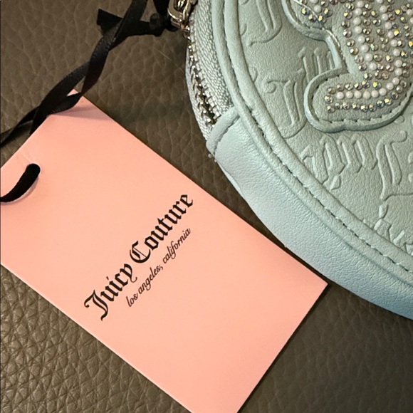 Juicy Couture Mint Heart Clutch with Chain - Picture 2 of 3